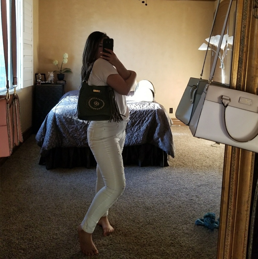 Green shoulder bag !